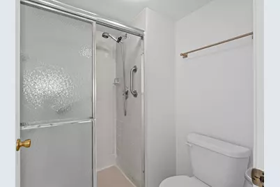 3138 Via Poinciana #410, Lake Worth, FL 33467 - Photo 22