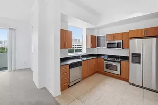 600 S Dixie Hwy, West Palm Beach, FL 33401 - Photo 2