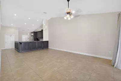 2620 E Aragon Boulevard #3, Sunrise, FL 33313 - Photo 8