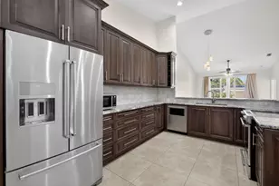 2620 E Aragon Blvd, Sunrise, FL 33313 - Photo 1