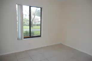 202 Foxtail Dr, Greenacres, FL 33415 - Photo 10