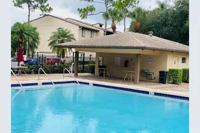 202 Foxtail Drive #F1, Greenacres, FL 33415 - Photo 2