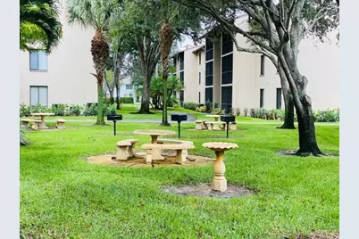 202 Foxtail Drive #F1, Greenacres, FL 33415 - Photo 30