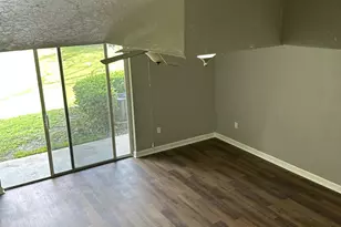 4111 Napoli Lake Dr, West Palm Beach, FL 33410 - Photo 12