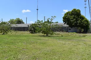 2202 SE Lucaya St, Port Saint Lucie, FL 34952 - Photo 42