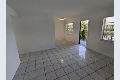 1401 NE 17th Court #208, Fort Lauderdale, FL 33305 - Photo 4