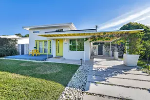 374 Maddock St, West Palm Beach, FL 33405 - Photo 2