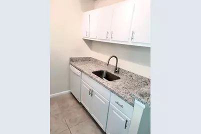 1500 N Congress Avenue #B29, West Palm Beach, FL 33401 - Photo 2