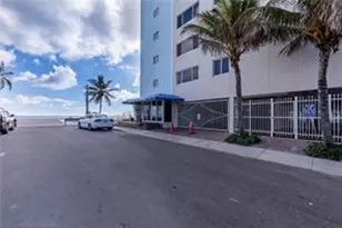 300 Oregon St, Hollywood, FL 33019 - Photo 4