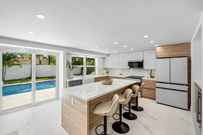 833 SW 5th Street, Boca Raton, FL 33486 - Photo 4