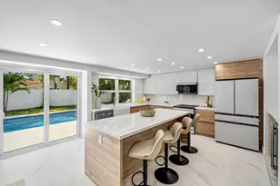 833 SW 5th St, Boca Raton, FL 33486 - Photo 4