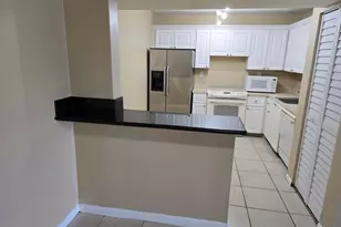 711 N Pine Island Rd, Plantation, FL 33324 - Photo 6
