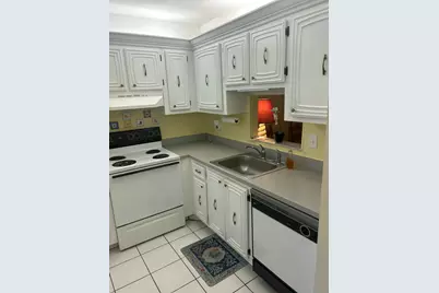 2801 Somerset Drive #201, Lauderdale Lakes, FL 33311 - Photo 10