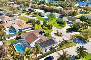 14 SE Paddock Cir, Jupiter, FL 33469 - Photo 42