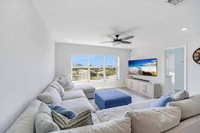 1770 E Las Olas Boulevard #607, Fort Lauderdale, FL 33301 - Photo 2