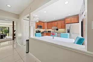 22068 Las Brisas Cir, Boca Raton, FL 33433 - Photo 2