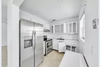 89 Canterbury D, West Palm Beach, FL 33417 - Photo 6