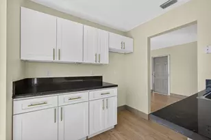 727 Hummingbird Way, North Palm Beach, FL 33408 - Photo 12