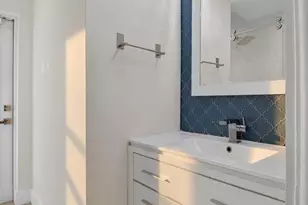 1044 NW 6th Dr, Boca Raton, FL 33486 - Photo 16