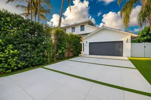 1044 NW 6th Dr, Boca Raton, FL 33486 - Photo 40