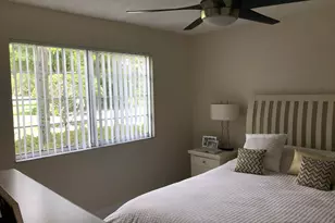 700 S Crestwood Ct Ct S, Royal Palm Beach, FL 33411 - Photo 14