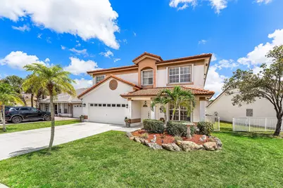 18250 Blue Lake Way, Boca Raton, FL 33498 - Photo 2