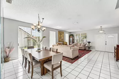 18250 Blue Lake Way, Boca Raton, FL 33498 - Photo 8