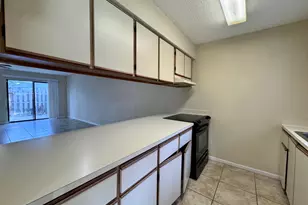 704 Riverside Dr, Greenacres, FL 33463 - Photo 4