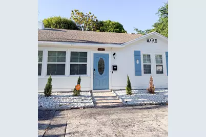 521 Hampton Road, West Palm Beach, FL 33405 - Photo 1