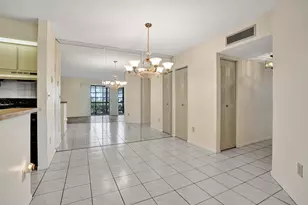 9758 N Belfort Cir, Tamarac, FL 33321 - Photo 8