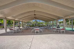 9758 N Belfort Cir, Tamarac, FL 33321 - Photo 28
