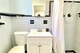 527 48th St, West Palm Beach, FL 33407 - Photo 2