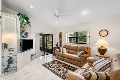 5692 Willow Creek Lane, Delray Beach, FL 33484 - Photo 8