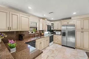 5692 Willow Creek Ln, Delray Beach, FL 33484 - Photo 8