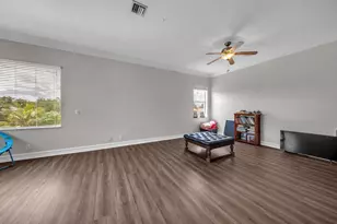 7678 NW 117th Ln, Parkland, FL 33076 - Photo 40