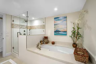 5080 N Ocean Dr, Singer Island, FL 33404 - Photo 18