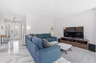 103 Villa Cir, Atlantis, FL 33462 - Photo 4