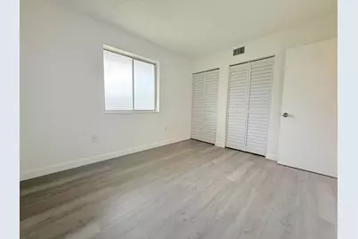 6106 Forest Hill Boulevard #204, West Palm Beach, FL 33415 - Photo 12