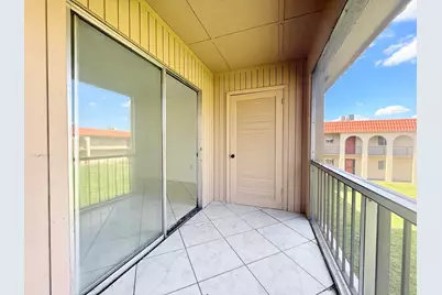 6106 Forest Hill Boulevard #204, West Palm Beach, FL 33415 - Photo 6