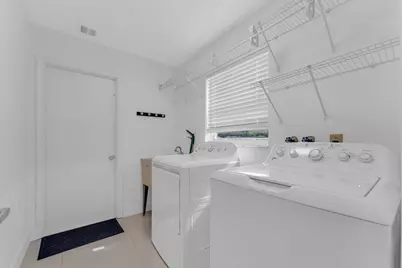 11388 NW 18th Manor, Coral Springs, FL 33071 - Photo 36