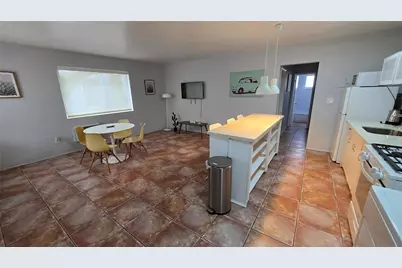 7725 Harding Avenue #2, Miami Beach, FL 33141 - Photo 4