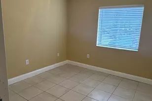1133 Golden Lakes Blvd, West Palm Beach, FL 33411 - Photo 10