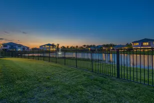 12873 Wingspan Ct, Palm Beach Gardens, FL 33412 - Photo 24