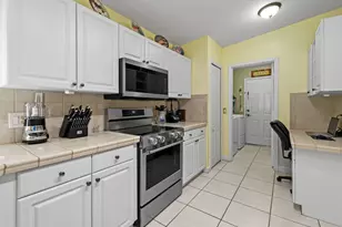 6727 Dickinson Terrace, Port Saint Lucie, FL 34952 - Photo 44