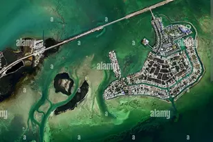 300 Duck Key Dr, Marathon, FL 33050 - Photo 4