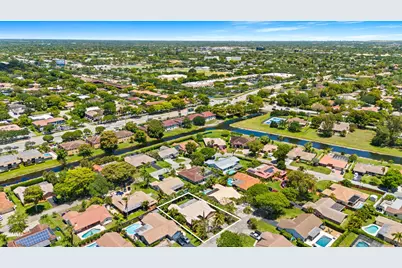 10739 NW 21st Street, Coral Springs, FL 33071 - Photo 4