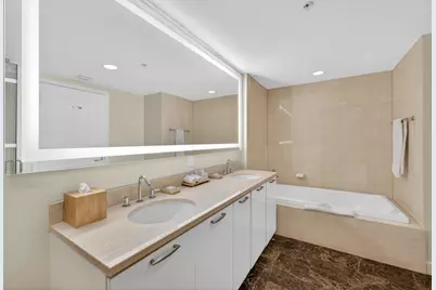 505 N Fort Lauderdale Beach Boulevard #605, Fort Lauderdale, FL 33304 - Photo 18