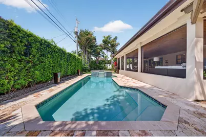1642 SE 7th Street, Deerfield Beach, FL 33441 - Photo 12