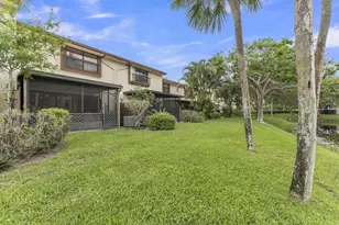 4314 Carambola Cir N, Coconut Creek, FL 33066 - Photo 36
