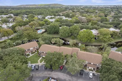 4314 Carambola Circle N, Coconut Creek, FL 33066 - Photo 2